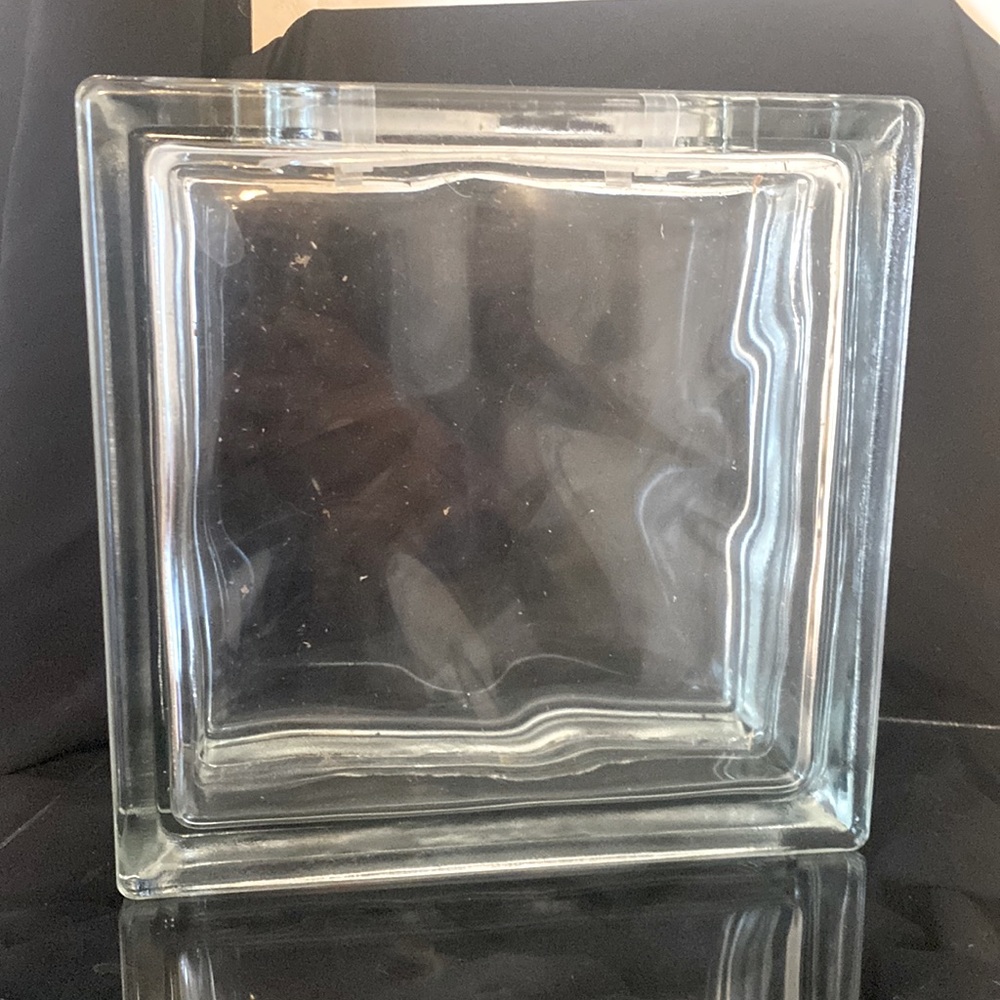 7 1/2 x 8 x 3 Glass hollow brick